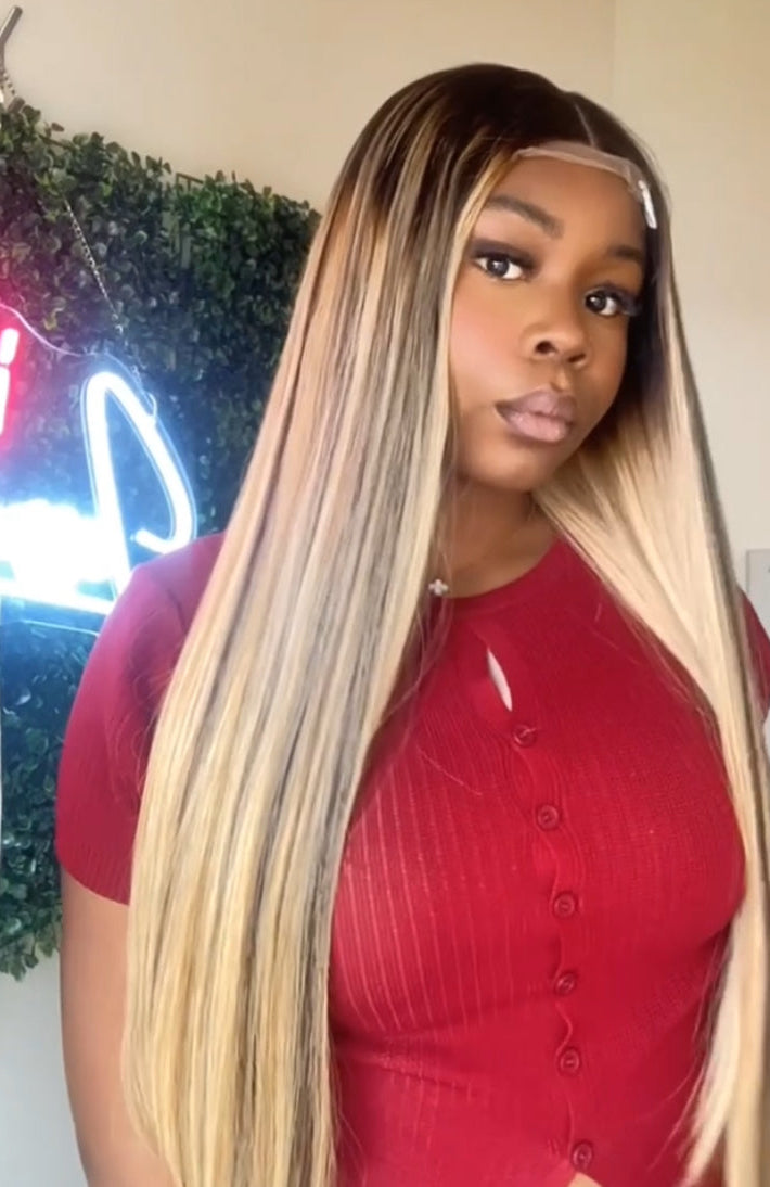 TikTok Highlight Wig